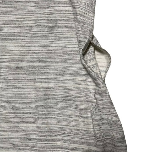 Sold - Picture 3 of 8